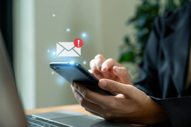 Информационно-разъяснительные материалы по мошенничеству.