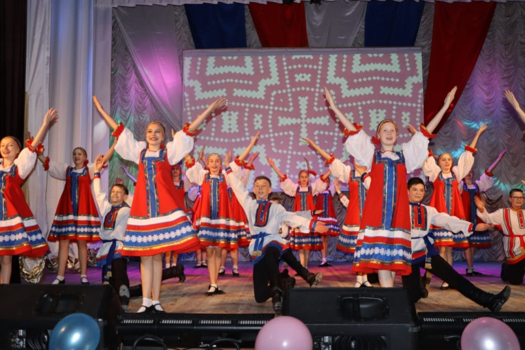 Ансамбль "Радость".