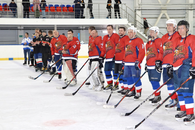 Закрытие регионального этапа XI  Всероссийского фестиваля по хоккею среди любительских команд.